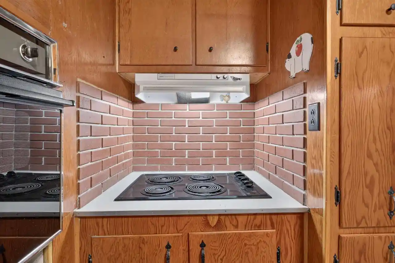 Photo 1 of Single family home for sale at 217 N Water St, Columbus, WI 53925 | MLS# 2032872 | Listing updated on 2026-09-19