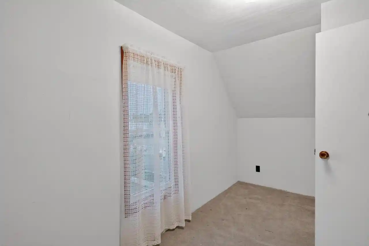 Photo 4 of Single family home for sale at 217 N Water St, Columbus, WI 53925 | MLS# 2032872 | Listing updated on 2026-09-19