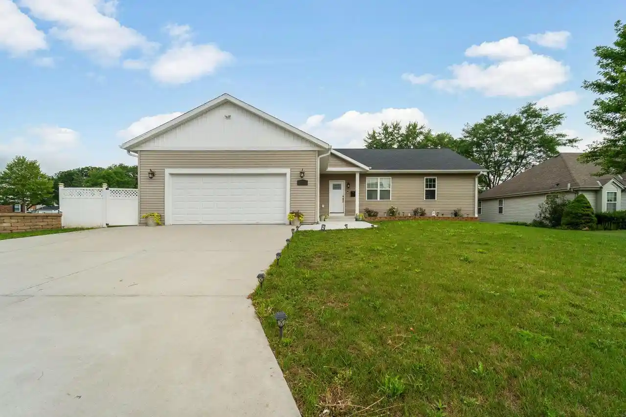 Photo 1 of Single family home for sale at 9022 W Stuth Ave, Milwaukee, WI 53227 | MLS# 1981018 | Listing updated on 2026-09-17