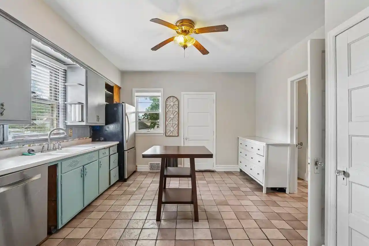 Photo 3 of Single family home for sale at 200 W State St, Burlington, WI 53105 | MLS# 1981017 | Listing updated on 2026-09-18
