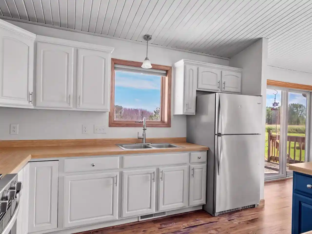 Photo 4 of Single family home for sale at E1933 County Rd Ab, Denmark, WI 54208 | MLS# 50332799 | Listing updated on 2026-09-19