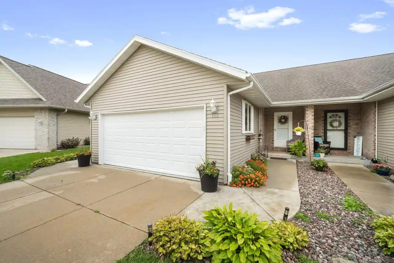 Photo 1 of Condo for sale at 103 Concord Pl, Watertown, WI 53094 | MLS# 1981025 | Listing updated on 2026-10-07
