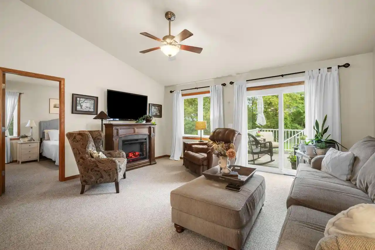 Photo 3 of Condo for sale at 103 Concord Pl, Watertown, WI 53094 | MLS# 1981025 | Listing updated on 2026-10-07