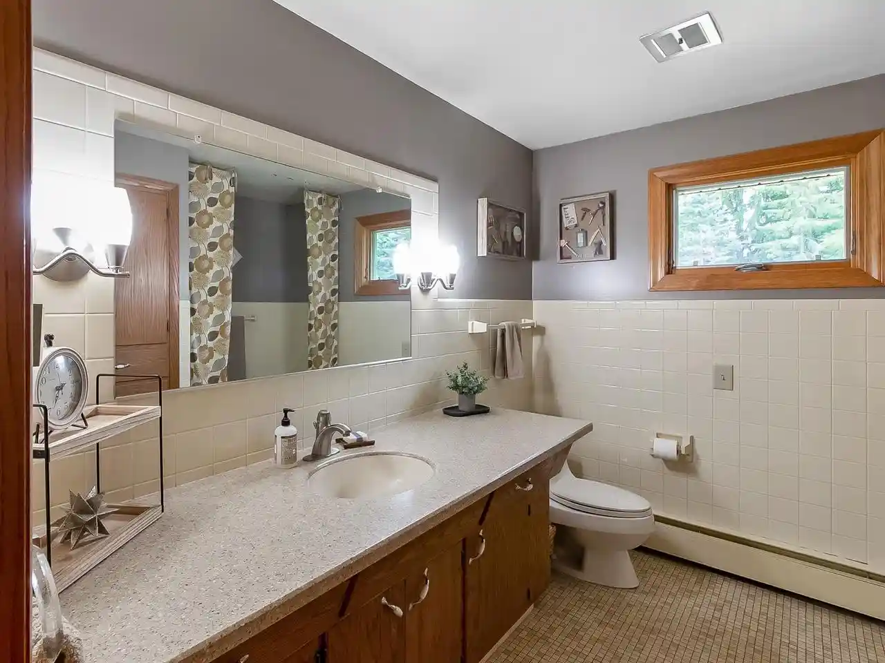 Photo 3 of Single family home for sale at W7610 Grandview Rd, Hortonville, WI 54944 | MLS# 50332810 | Listing updated on 2026-09-21