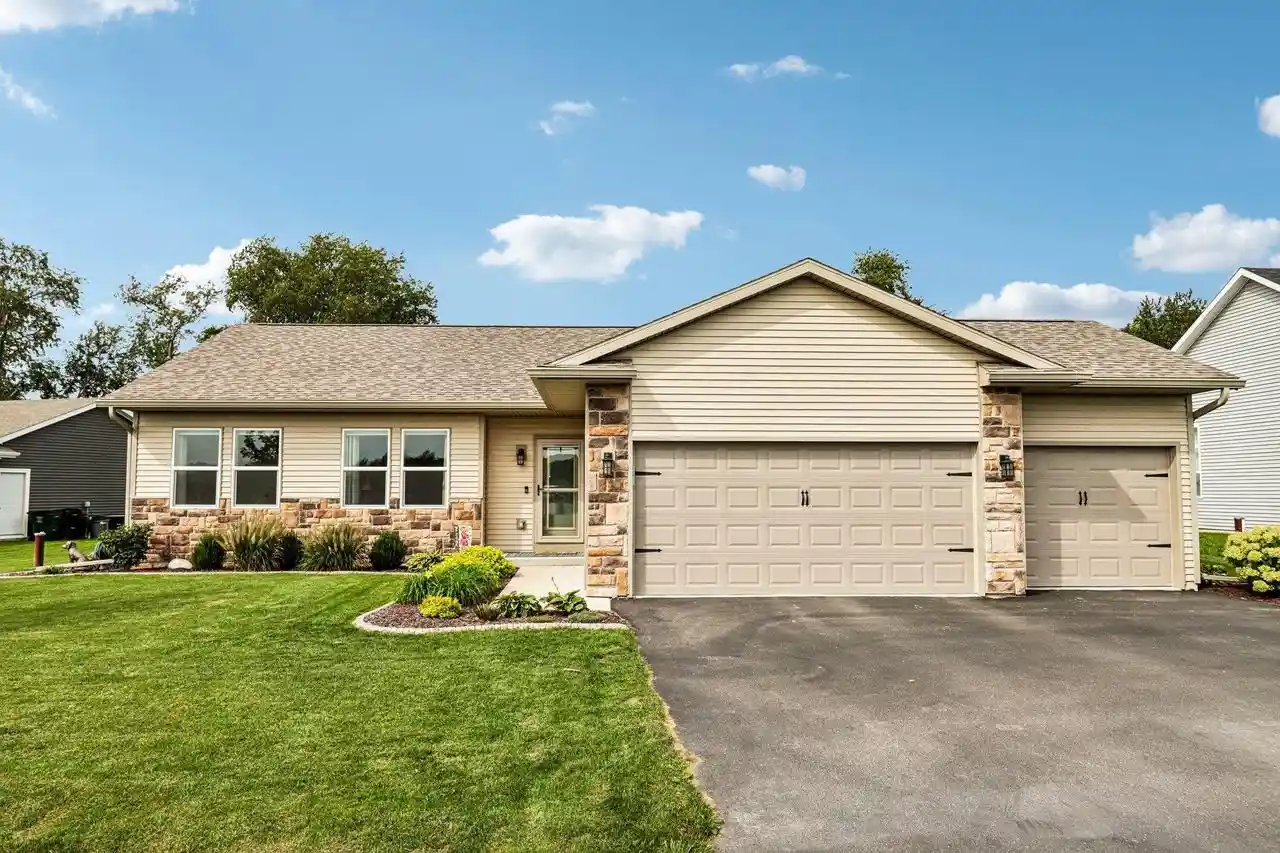 Photo 1 of Single family home for sale at 11311 N Ricky Rd, Edgerton, WI 53534 | MLS# 2032885 | Listing updated on 2026-09-21