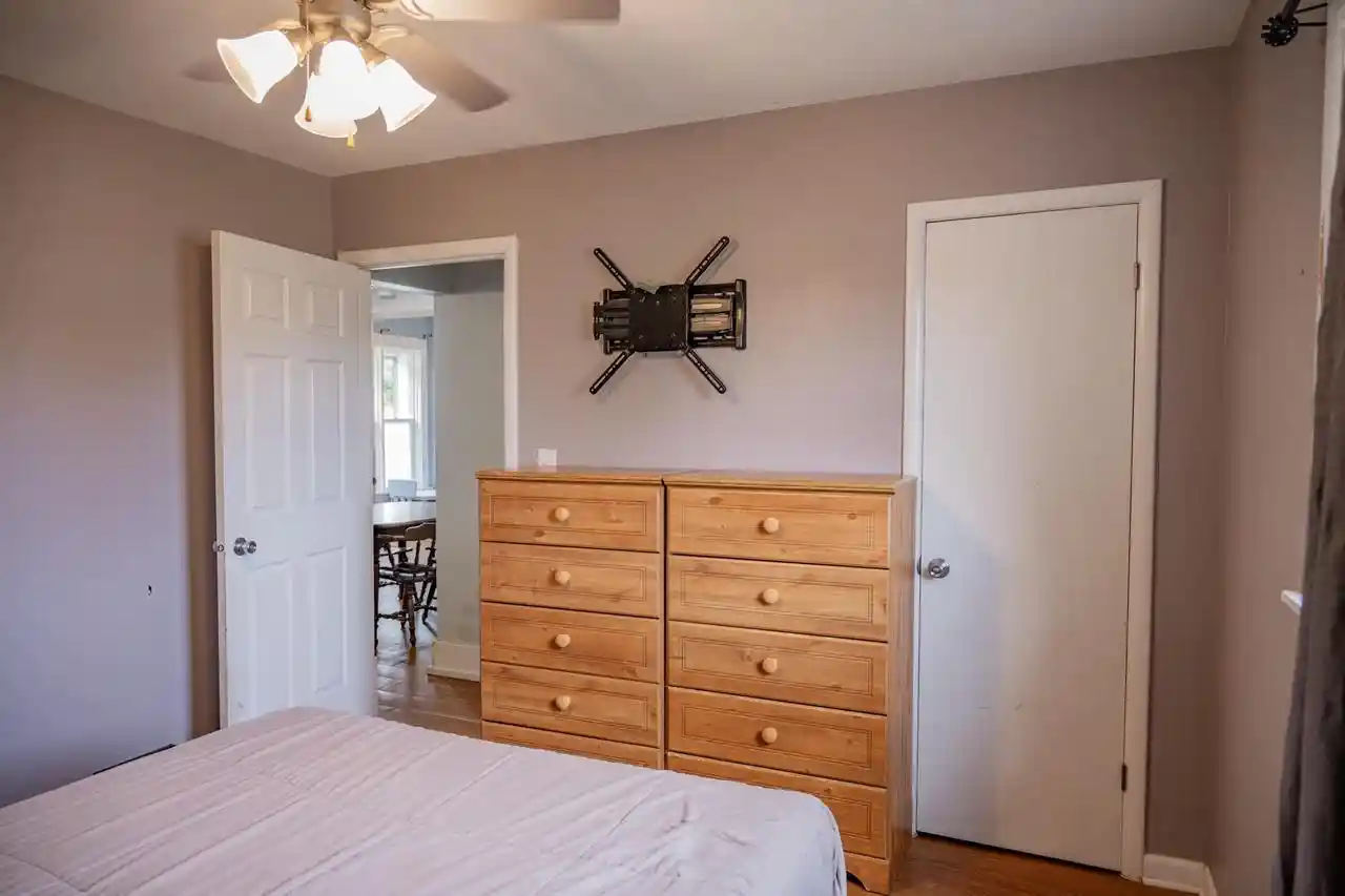 Photo 2 of Single family home for sale at 300 Elm St, Mauston, WI 53948 | MLS# 2032887 | Listing updated on 2026-09-19