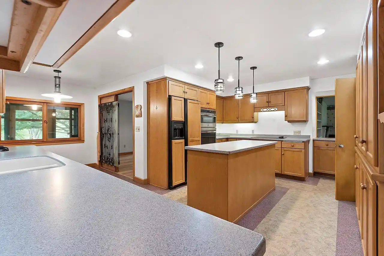 Photo 3 of Single family home for sale at 197 Pine St, Clintonville, WI 54929 | MLS# 50332802 | Listing updated on 2026-09-17