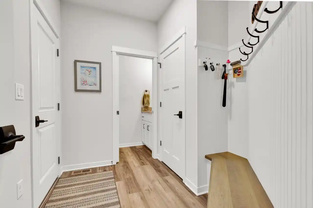 Photo 4 of Condo for sale at S54w25469 Pebble Brk Ct, Waukesha, WI 53189 | MLS# 1981041 | Listing updated on 2026-09-17