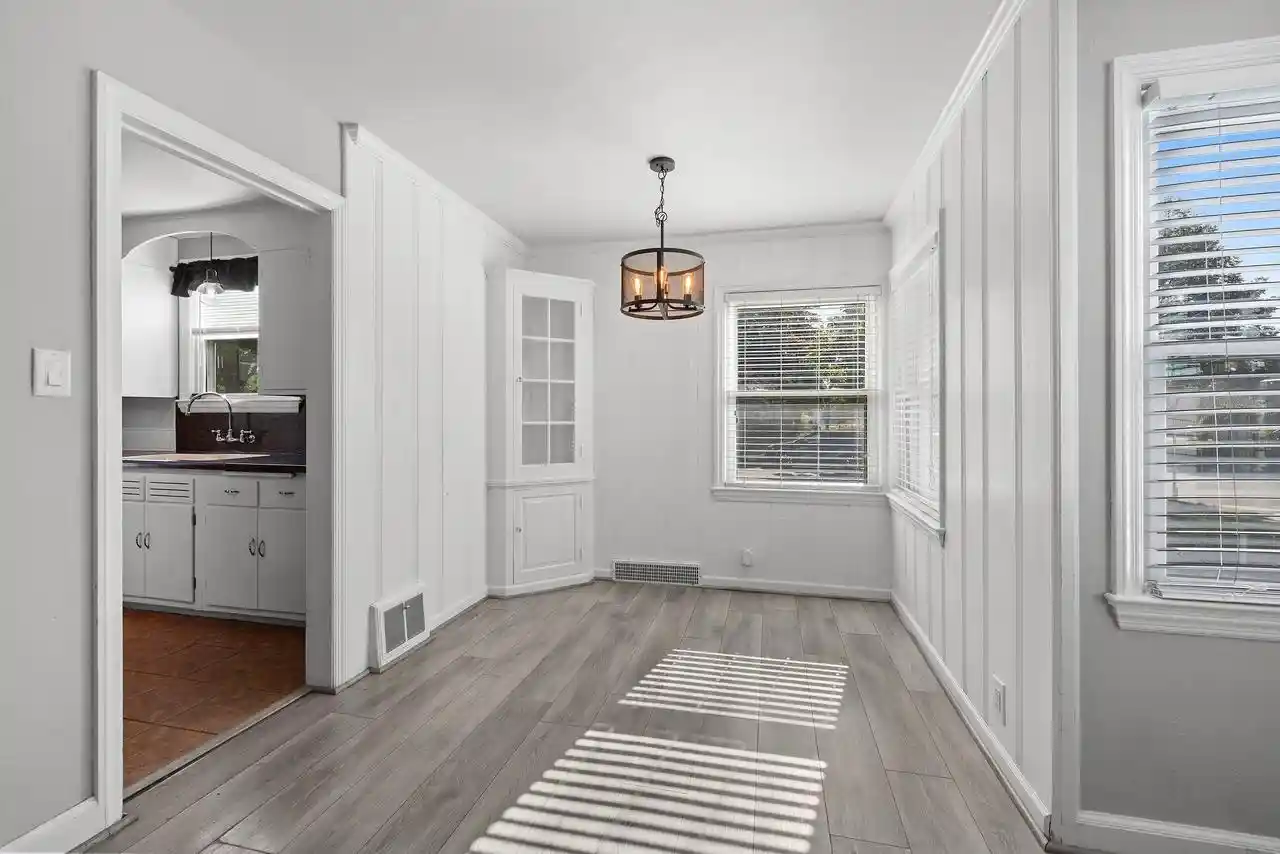 Photo 3 of Single family home for sale at 1106 Minahan St, Green Bay, WI 54303 | MLS# 50332832 | Listing updated on 2026-09-23