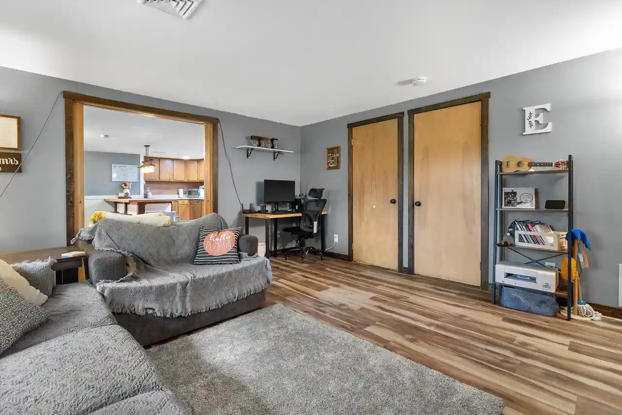 Photo 3 of Single family home for sale at 915 Bayview Ave, Twin Lakes, WI 53181 | MLS# 1981052 | Listing updated on 2026-09-17