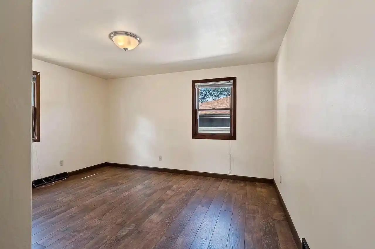 Photo 3 of Single family home for sale at 1934 Debra Ln, Green Bay, WI 54302 | MLS# 50332840 | Listing updated on 2026-09-21