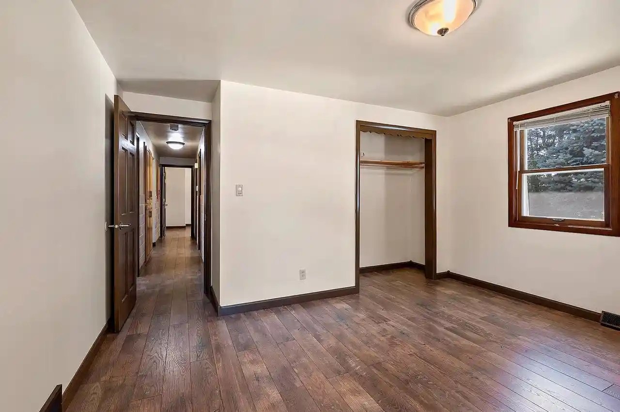 Photo 3 of Single family home for sale at 1934 Debra Ln, Green Bay, WI 54302 | MLS# 50332840 | Listing updated on 2026-09-21