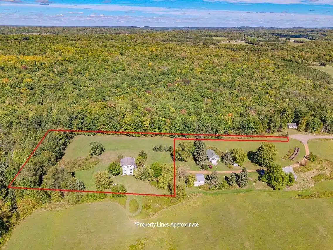 Photo 1 of Single family home for sale at W5554 Lincoln Dr, Merrill, WI 54452 | MLS# 22604623 | Listing updated on 2026-09-21