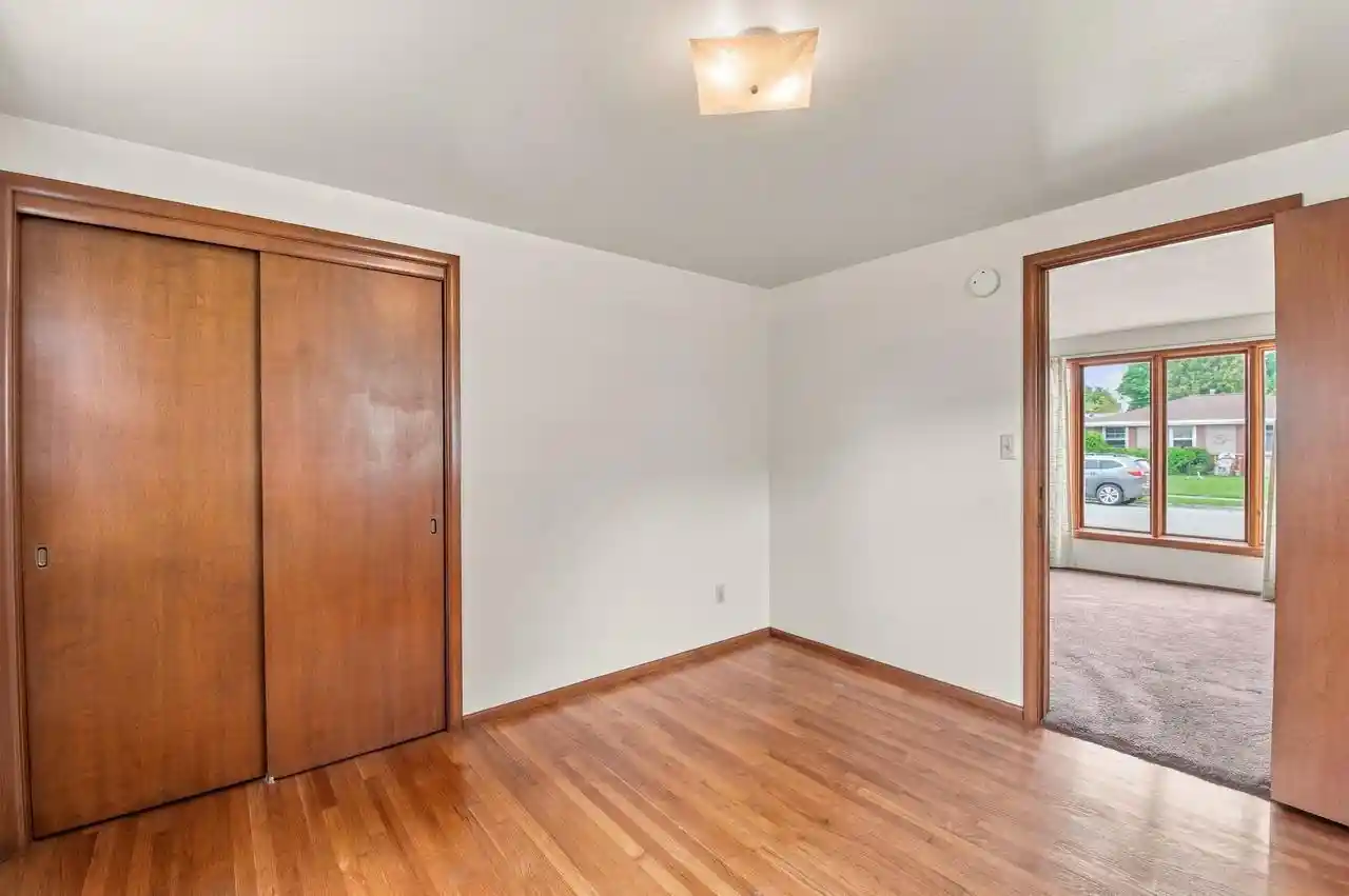 Photo 4 of Single family home for sale at 1619 Harold St, Green Bay, WI 54302 | MLS# 50332844 | Listing updated on 2026-09-20