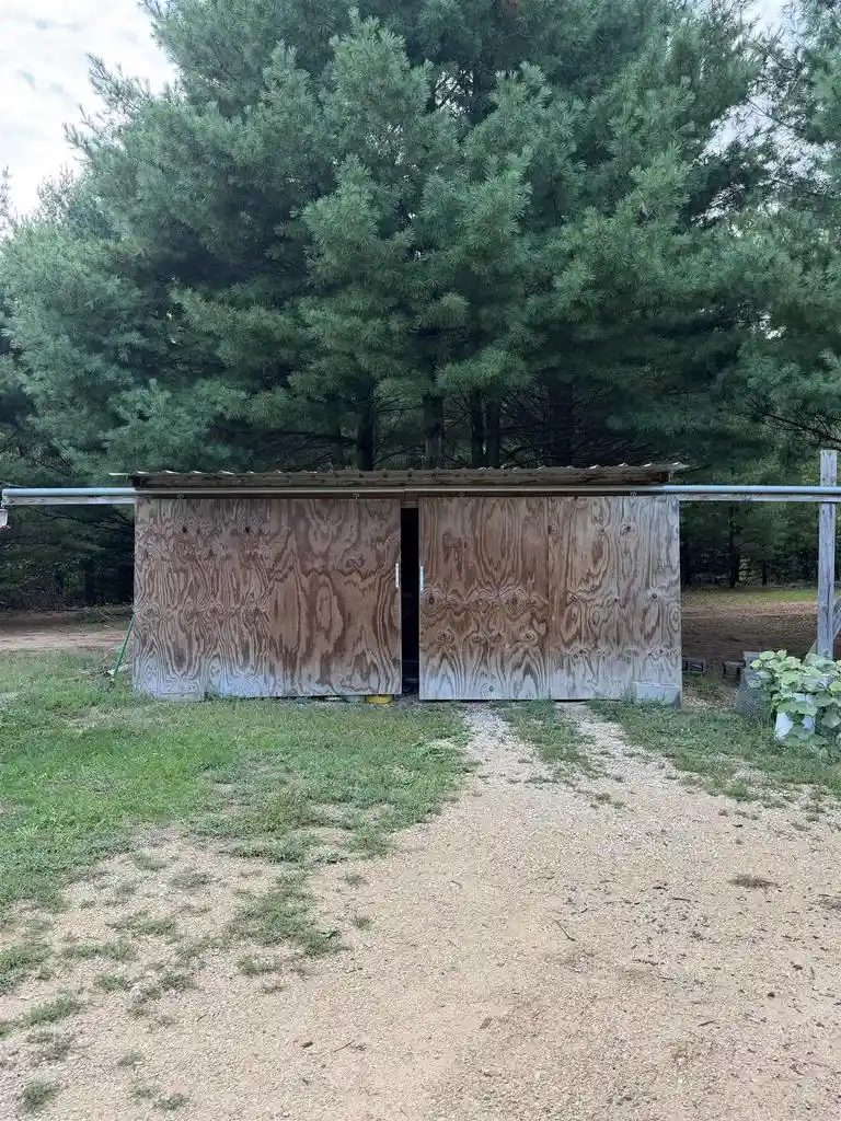 Photo 4 of Single family home for sale at N7456 4th Avenue, Westfield, WI 53964 | MLS# 2032904 | Listing updated on 2026-09-17
