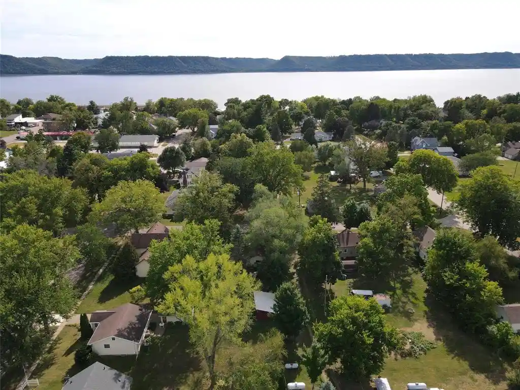 Photo 3 of Single family home for sale at 605 5th Street, Pepin, WI 54759 | MLS# 1605231 | Listing updated on 2026-09-17