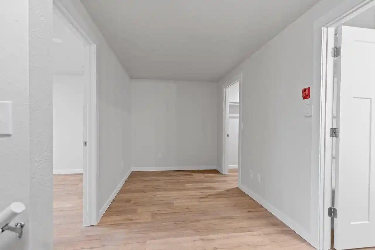 Listing Photo 4 - Condo for sale in building located at 2130 Elmview Dr, Green Bay, WI 54304 - Unit #M