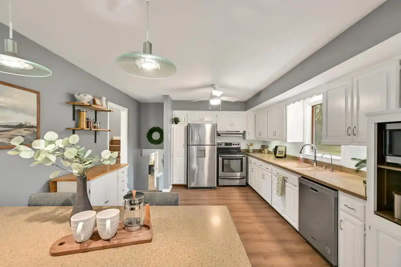 Photo 2 of Single family home for sale at 11938 N Ridgeway Ave, Mequon, WI 53097 | MLS# 1981061 | Listing updated on 2026-09-28