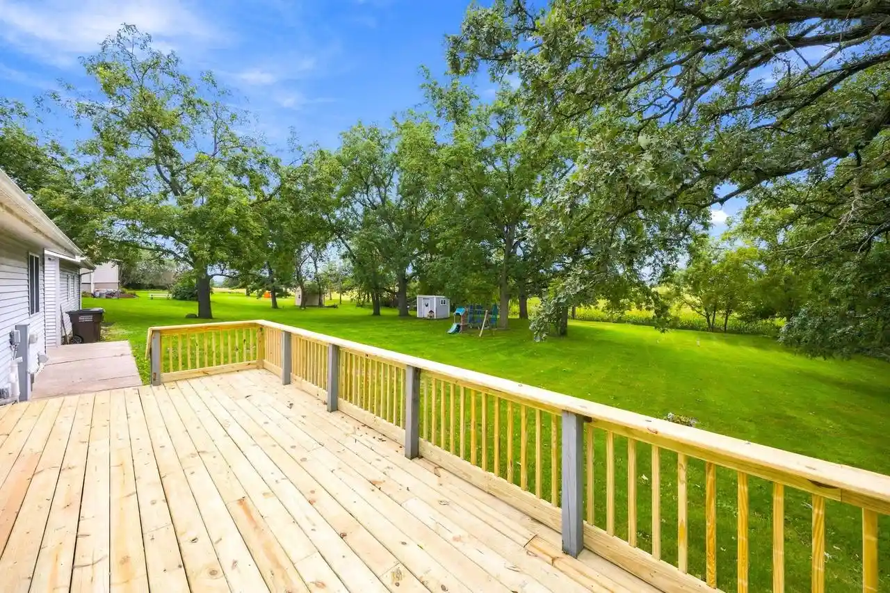 Photo 3 of Single family home for sale at 326 E Russell Rd, Janesville, WI 53545 | MLS# 2032908 | Listing updated on 2026-09-19