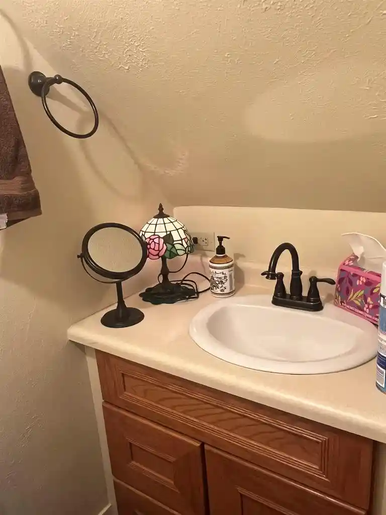 Photo 3 of Single family home for sale at 305 Victoria St, Green Bay, WI 54302 | MLS# 50332866 | Listing updated on 2026-09-20