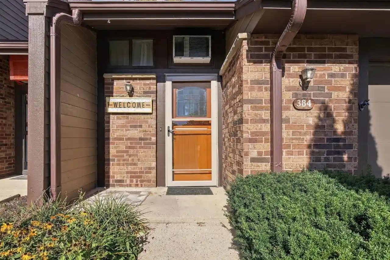 Photo 1 of Condo for sale at 384 S Tower St, Saukville, WI 53080 | MLS# 1981080 | Listing updated on 2026-10-03