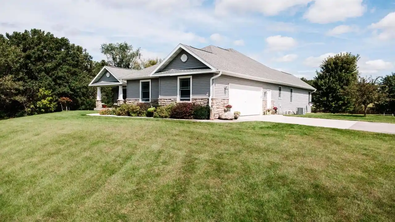 Photo 37 of Single family home for sale at N3950 Highway 146, Fall River, WI 53932 | MLS# 2032918 | Listing updated on 2026-10-03