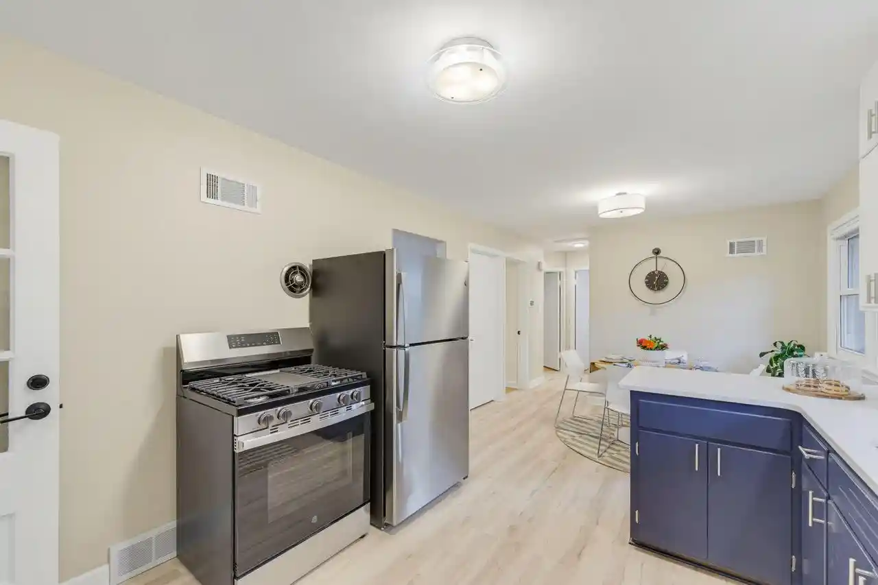 Photo 2 of Single family home for sale at 3285 N Knoll Blvd, Milwaukee, WI 53222 | MLS# 1981093 | Listing updated on 2026-09-18