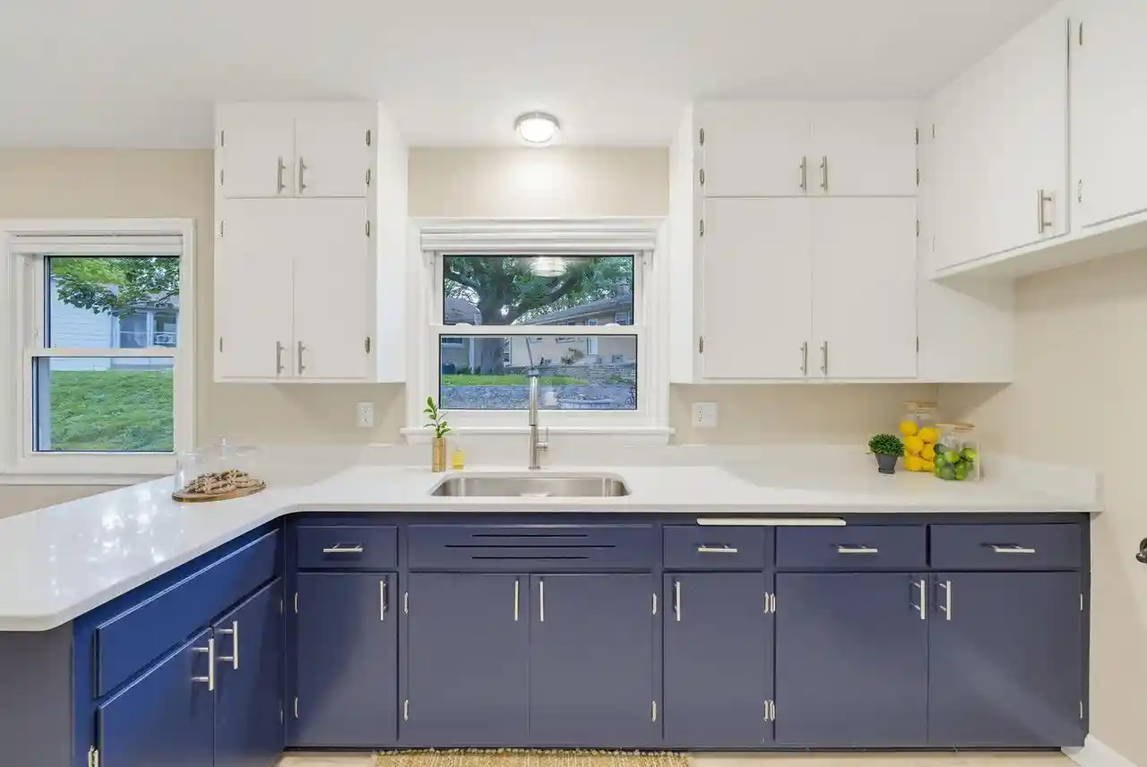 Photo 3 of Single family home for sale at 3285 N Knoll Blvd, Milwaukee, WI 53222 | MLS# 1981093 | Listing updated on 2026-09-18
