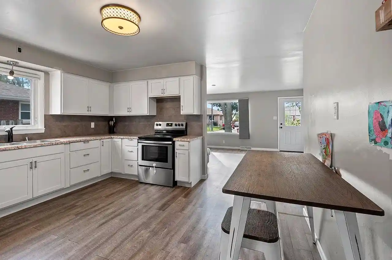 Photo 3 of Single family home for sale at 822 Ardennes St, Green Bay, WI 54303 | MLS# 50332863 | Listing updated on 2026-09-17