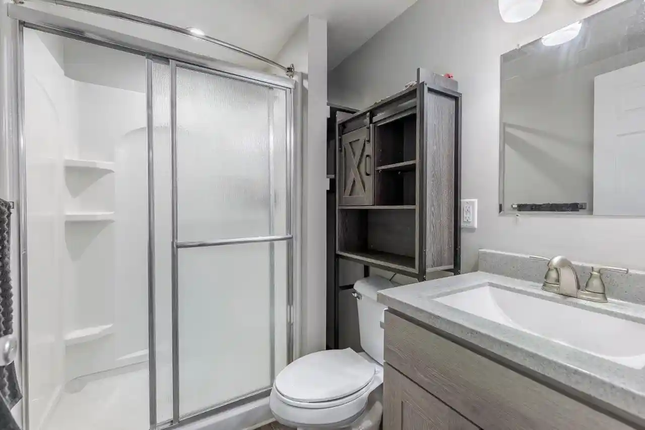 Photo 3 of Single family home for sale at 633 Livingston St, La Crosse, WI 54603 | MLS# 1981096 | Listing updated on 2026-09-20