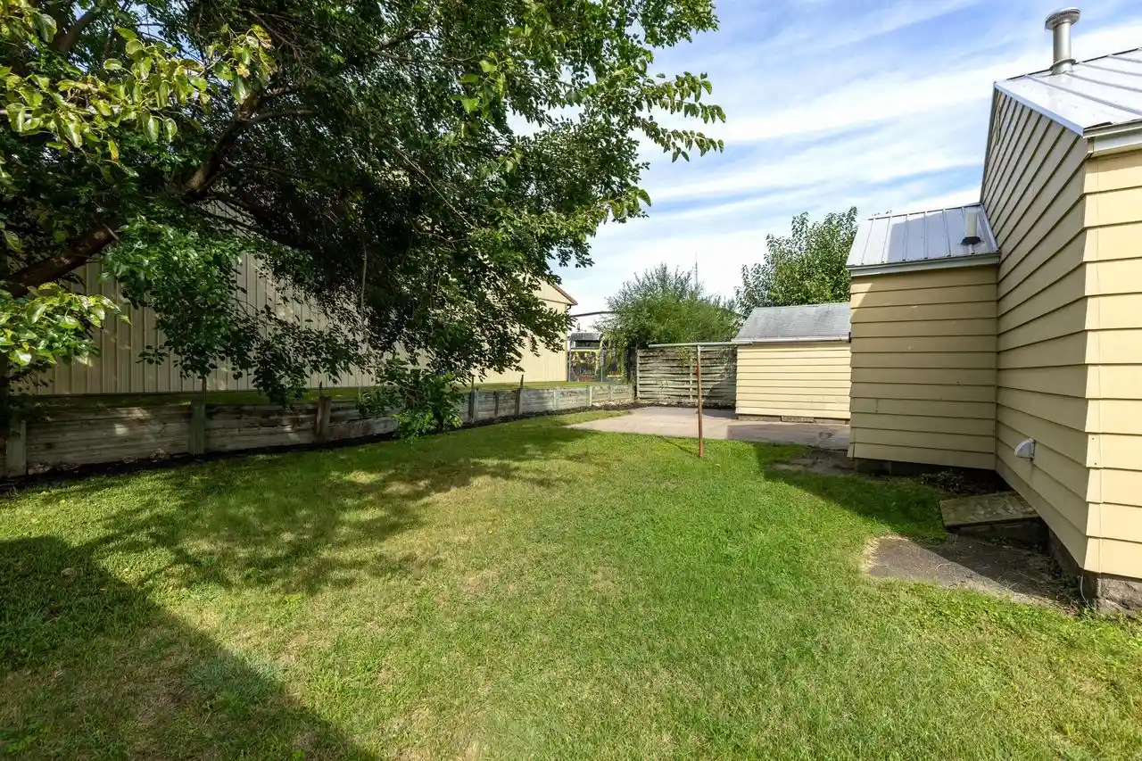 Photo 4 of Single family home for sale at 633 Livingston St, La Crosse, WI 54603 | MLS# 1981096 | Listing updated on 2026-09-20
