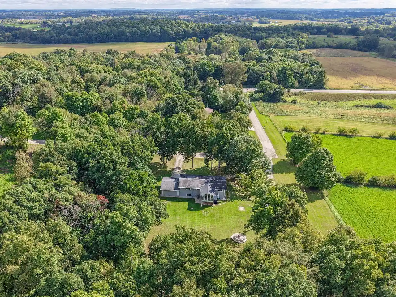 Photo 1 of Single family home for sale at W3144 Thiesen Ln, Helenville, WI 53137 | MLS# 1981102 | Listing updated on 2026-09-28