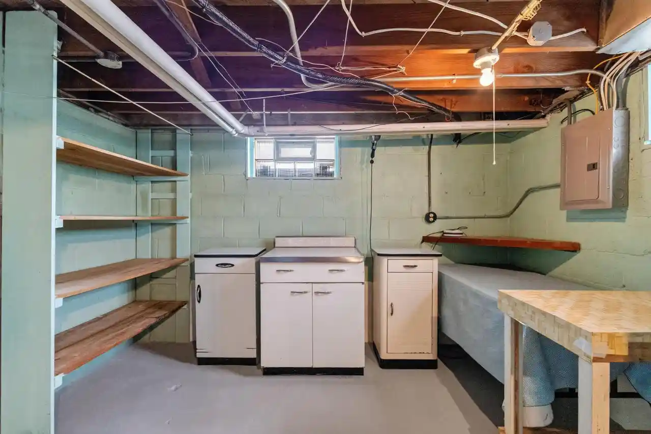 Photo 4 of Single family home for sale at 3579 S 14th Street, Milwaukee, WI 53221 | MLS# 1981104 | Listing updated on 2026-10-07