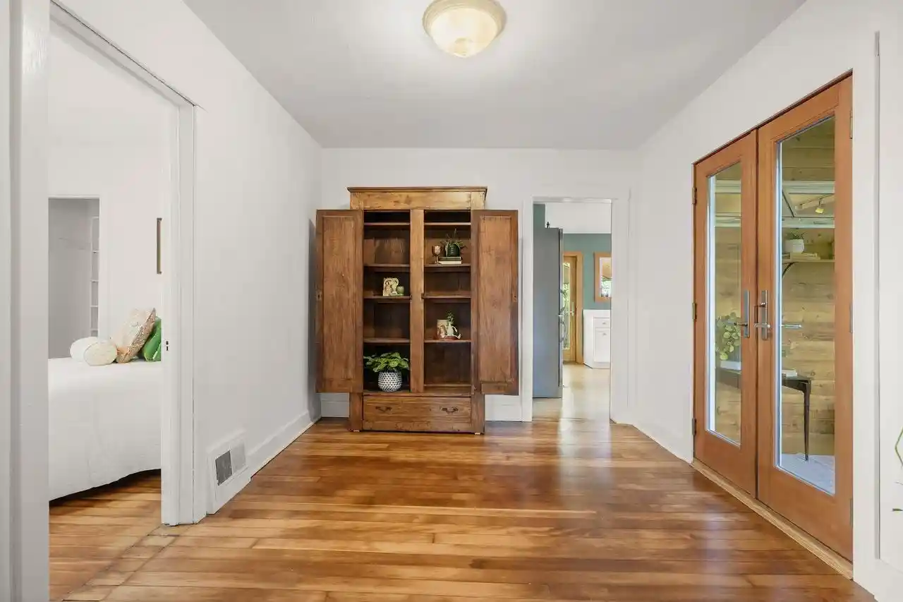 Photo 2 of Sale Pending at 2530 Moland St, Madison, WI 53704 | MLS# 2032936 | Listing updated on 2026-10-06