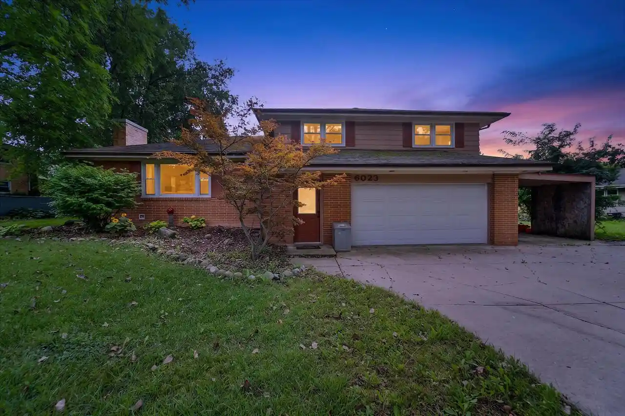 Photo 1 of Single family home for sale at 6023 Princeton Ln, Caledonia, WI 53402 | MLS# 1981117 | Listing updated on 2026-09-18