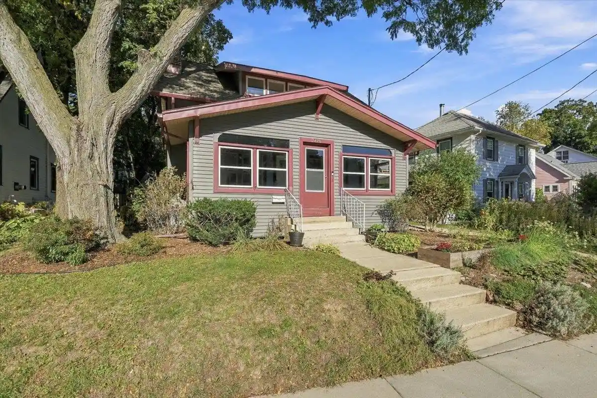 Photo 1 of Single family home for sale at 2426 Commonwealth Ave, Madison, WI 53711 | MLS# 2032941 | Listing updated on 2026-10-01