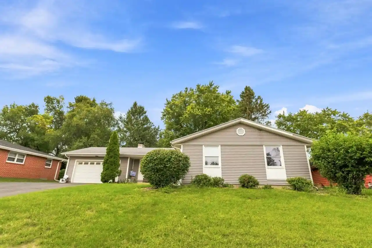Photo 1 of Single family home for sale at 3121 Windsor Ln, Janesville, WI 53546 | MLS# 1981129 | Listing updated on 2026-09-22