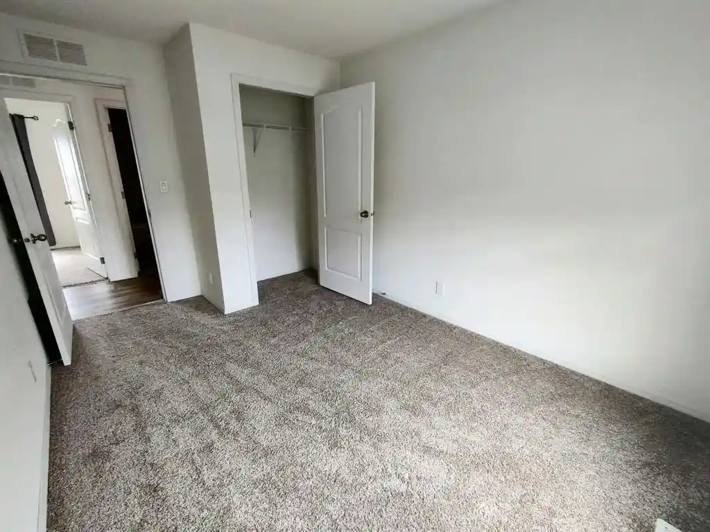 Photo 4 of Single family home for sale at 250 E Md St, Cadott, WI 54727 | MLS# 1605221 | Listing updated on 2026-09-19
