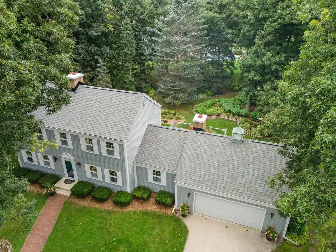 Photo 1 of Single family home for sale at S38w27845 Merriwood Ct, Waukesha, WI 53189 | MLS# 1981151 | Listing updated on 2026-09-25