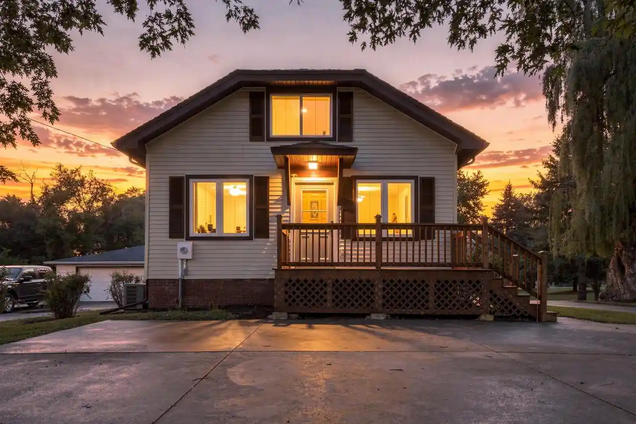 Photo 2 of Single family home for sale at 1407 Willow Rd, Mount Pleasant, WI 53177 | MLS# 1981155 | Listing updated on 2026-09-18