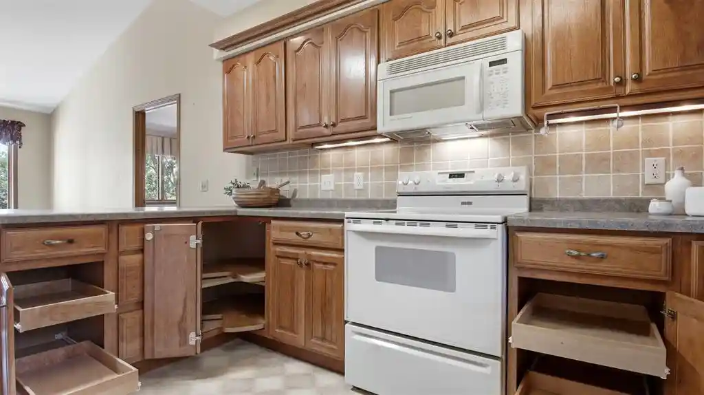 Photo 4 of Condo for sale at 1103 Weather Ridge Rd, Chippewa Falls, WI 54729 | MLS# 1605102 | Listing updated on 2026-09-21