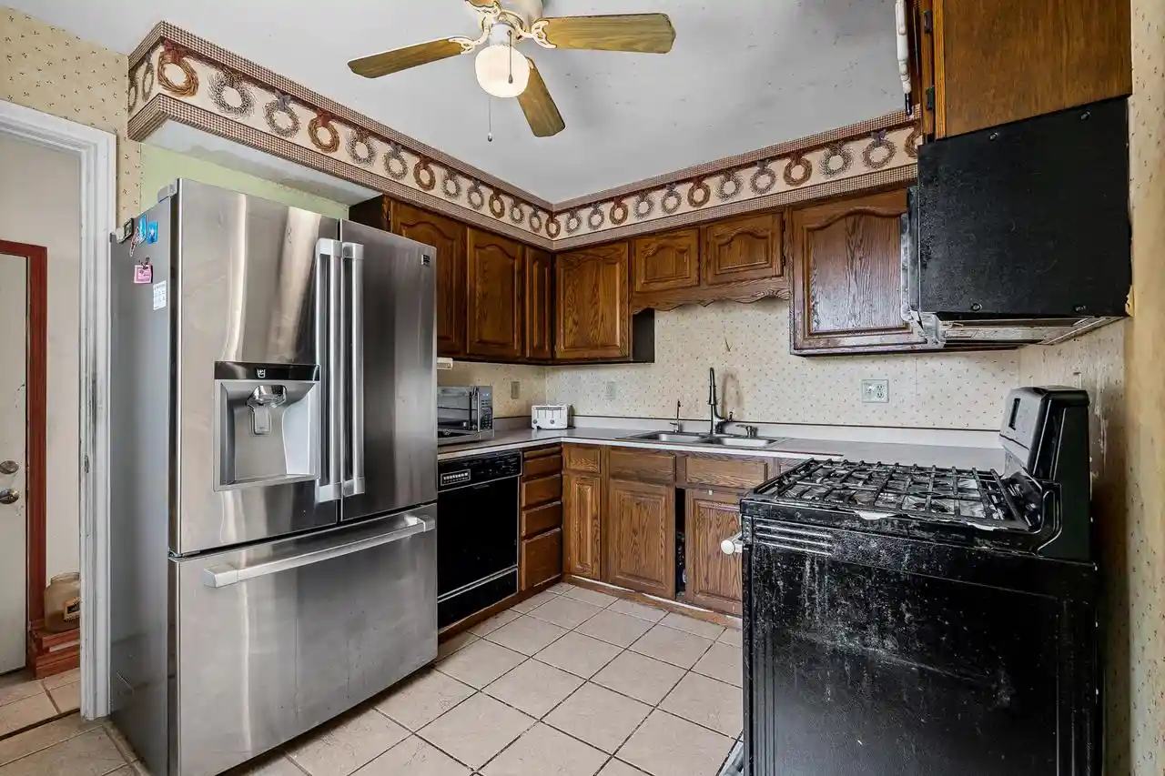 Photo 3 of Sale Pending at N14514 County Rd M, Galesville, WI 54630 | MLS# 1981163 | Listing updated on 2026-09-22
