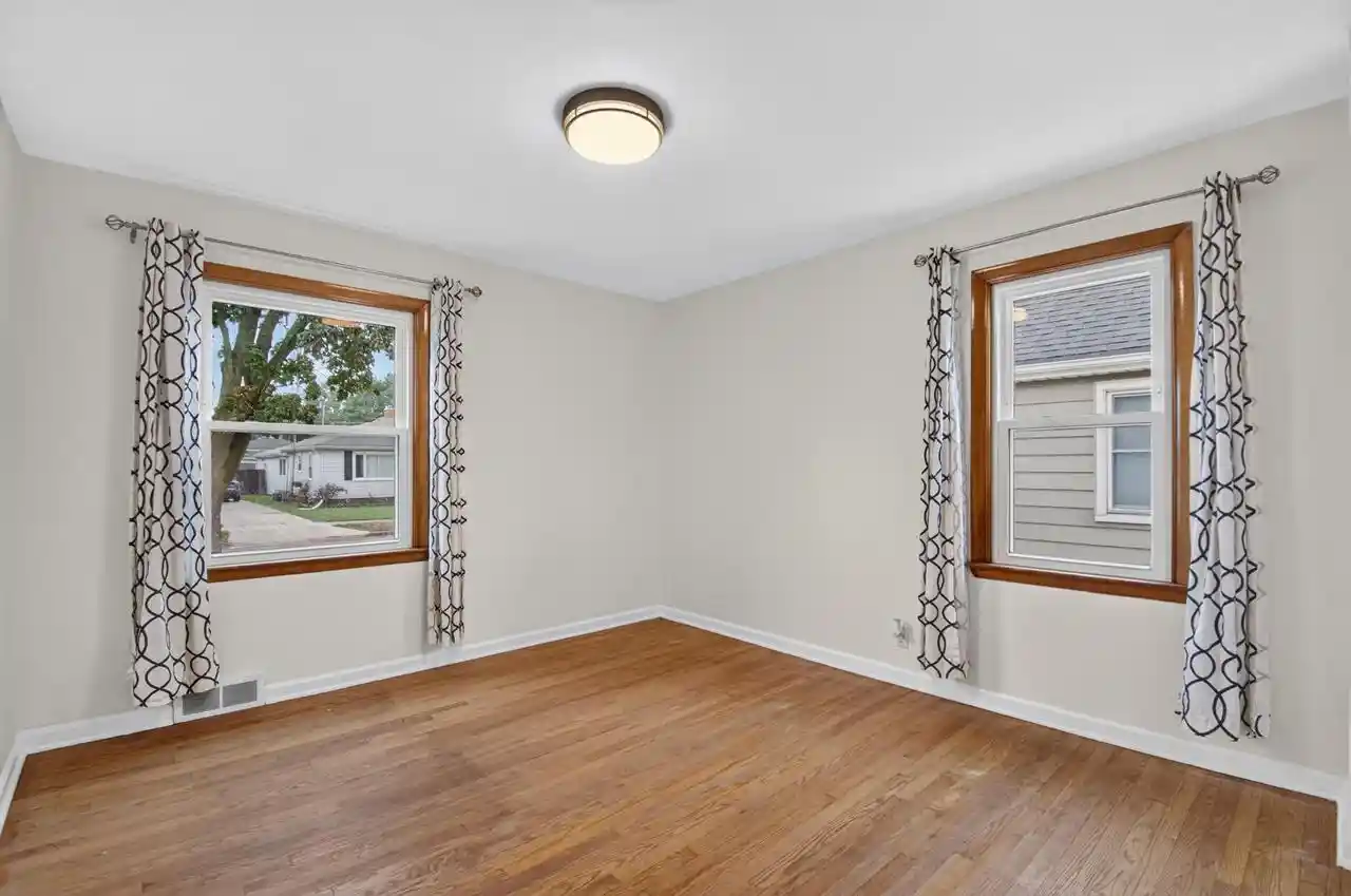 Photo 3 of Single family home for sale at 7807 35th Avenue, Kenosha, WI 53142 | MLS# 1981170 | Listing updated on 2026-09-18