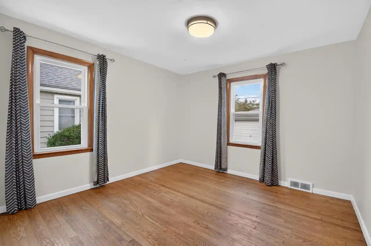 Photo 4 of Single family home for sale at 7807 35th Avenue, Kenosha, WI 53142 | MLS# 1981170 | Listing updated on 2026-09-18