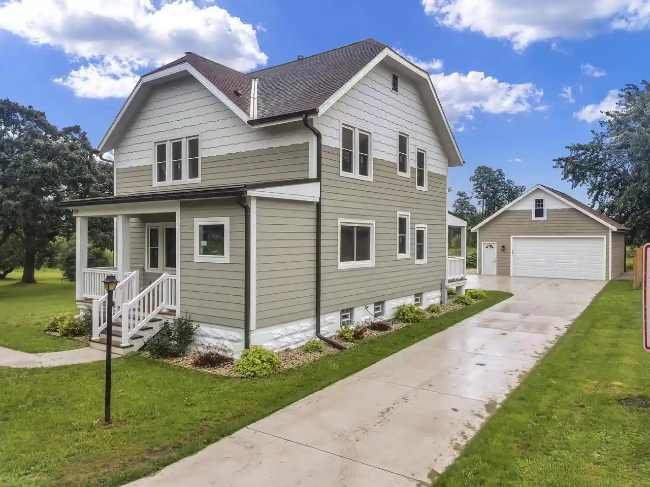 Photo 1 of Single family home for sale at 11507 W Church St, Franklin, WI 53132 | MLS# 1981180 | Listing updated on 2026-09-18