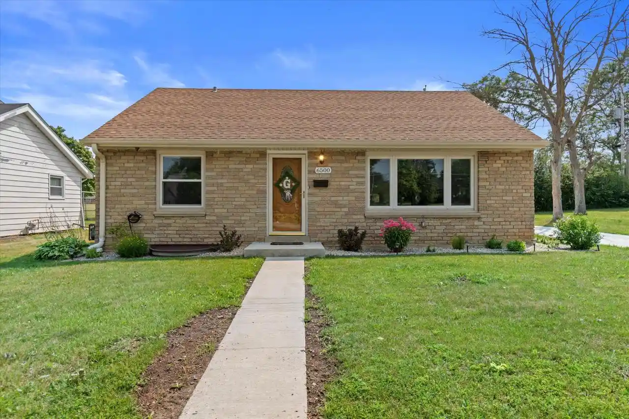 Photo 1 of Single family home for sale at 6500 N 91st Street, Milwaukee, WI 53224 | MLS# 1981177 | Listing updated on 2026-10-01