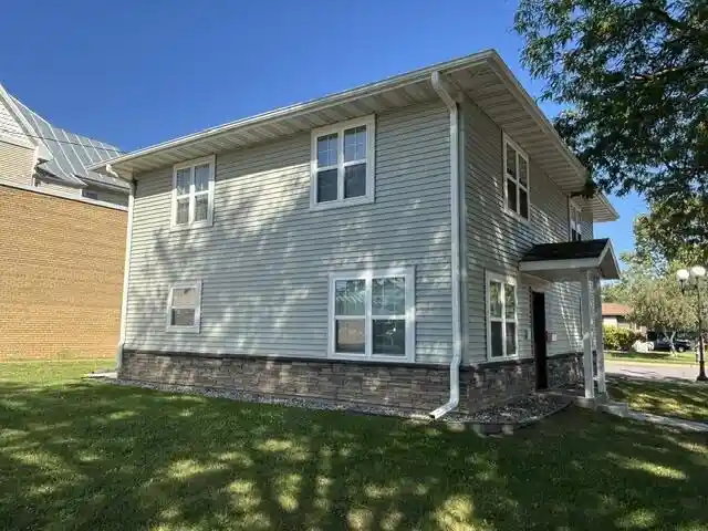 Photo 2 of Condo for sale at 625 Wall St #1, La Crosse, WI 54603 | MLS# 1981182 | Listing updated on 2026-09-18