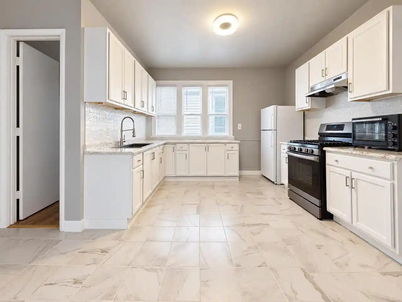 Photo 3 of Single family home for sale at 2563 S 8th Street, Milwaukee, WI 53215 | MLS# 1981186 | Listing updated on 2026-10-01