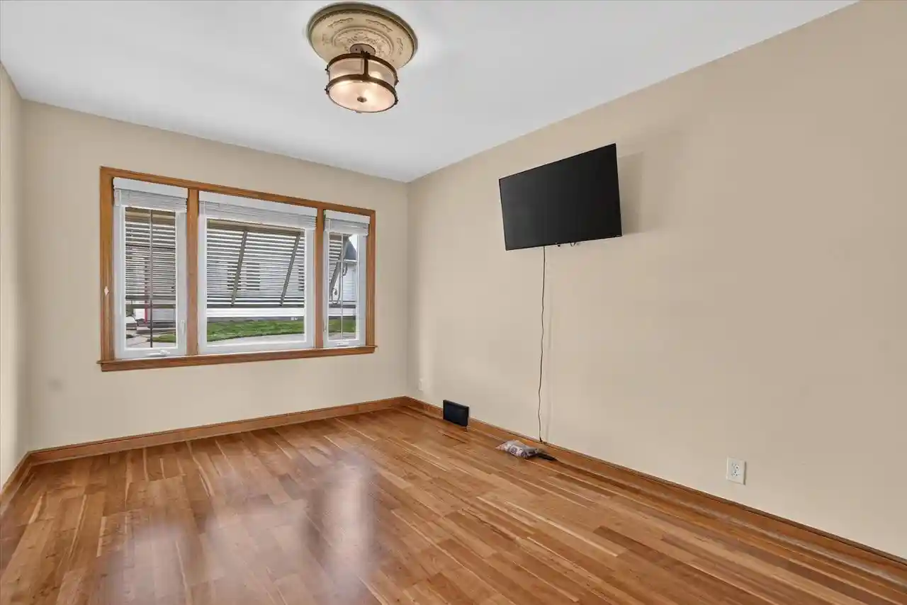 Photo 4 of Single family home for sale at 3765 E Bottsford Ave, Cudahy, WI 53110 | MLS# 2032961 | Listing updated on 2026-09-26