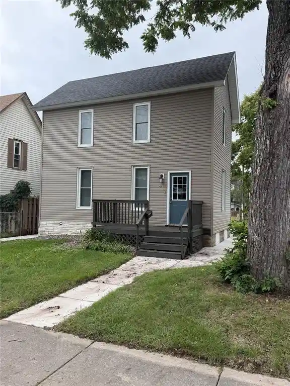 Photo 1 of Single family home for sale at 406 Talmadge St, Eau Claire, WI 54701 | MLS# 1605201 | Listing updated on 2026-09-18
